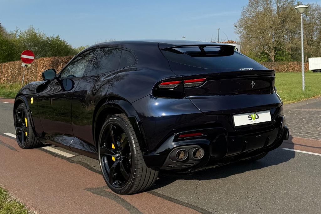 Ferrari Purosangue